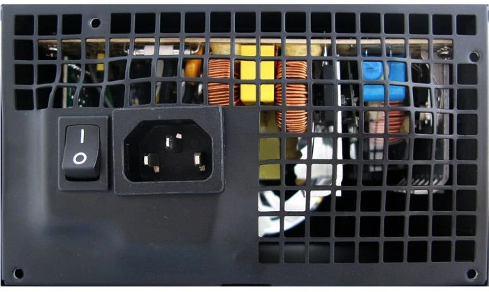 ARCTIC Fusion 550RF 550W, ATX 2.2
