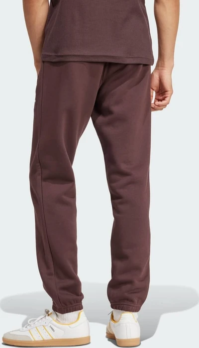 adidas Trefoil Essentials Trainingshose lang shadow brown (Herren)