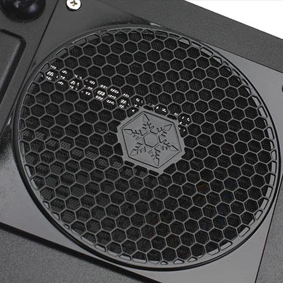 SilverStone Grandia GD06B, schwarz