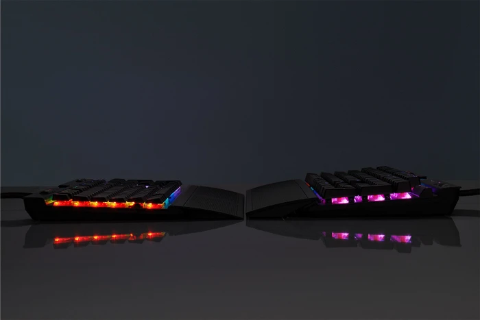 Corsair Gaming K70 RGB MK.2 Low Profile Rapidfire, MX LOW PROFILE RGB SPEED, USB, DE