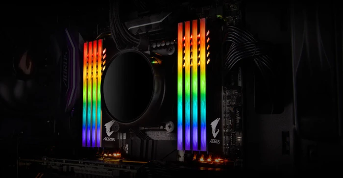 GIGABYTE AORUS RGB Memory UDIMM 16GB Kit, DDR4-3200, CL16-18-18-38