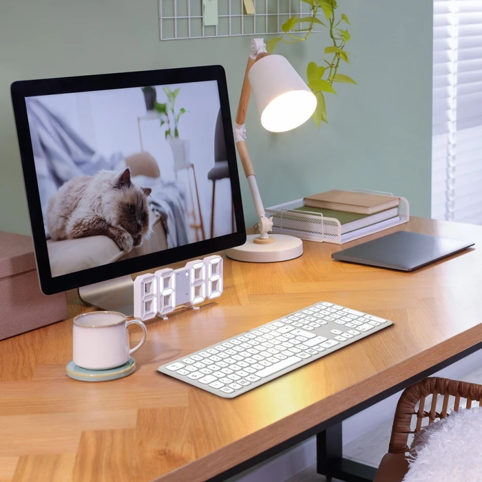 Hama WK-550 Multi-Device-Tastatur, grau/weiß, USB/Bluetooth, DE