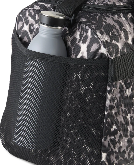 Puma Challenger All-Over Print 35l Sporttasche mouse gray/buttercream/leopard aop