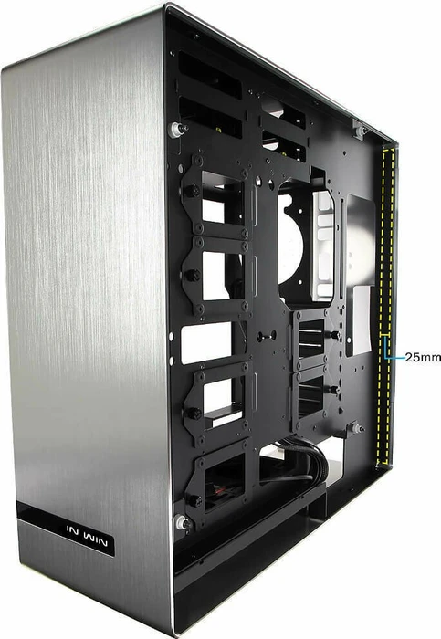 In Win 909 silber, Glasfenster