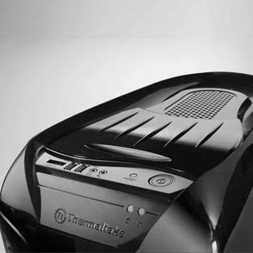 Thermaltake Armor+ Mx schwarz, Acrylfenster
