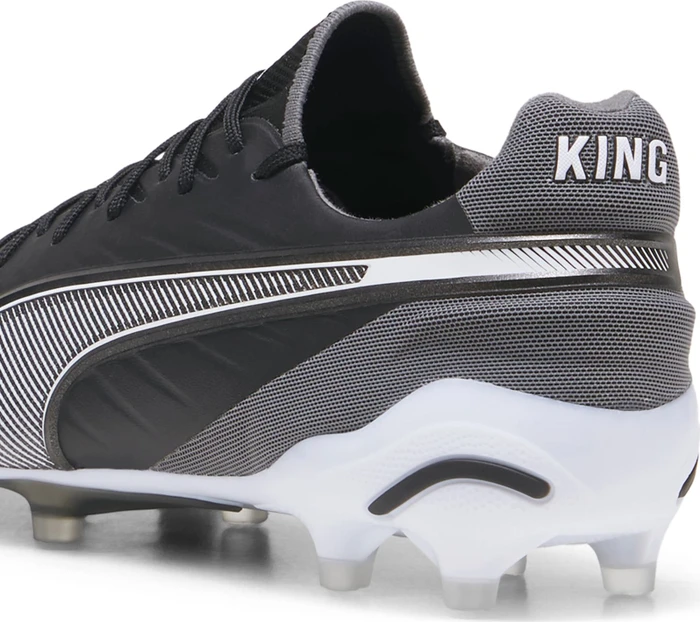 Puma King Ultimate FG/AG puma black/puma white/cool dark gray