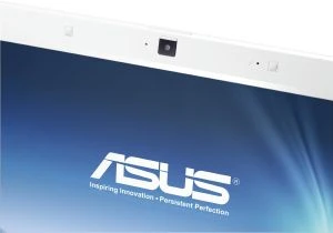 ASUS U36SD-RX179V, weiß, Core i5-2410M, 6GB RAM, 500GB HDD, GeForce GT 520M, DE