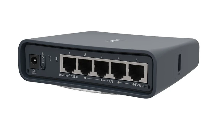 MikroTik RouterBOARD hAP ac lite TC