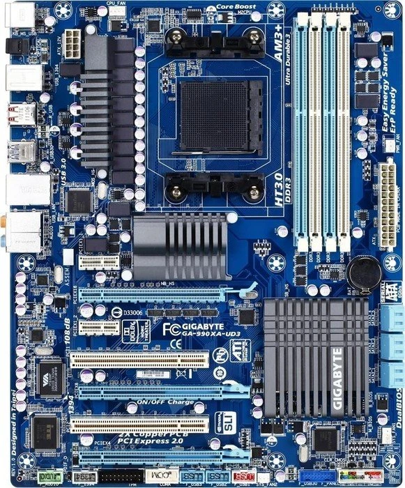 GIGABYTE GA-990XA-UD3 (AMD AM3+)