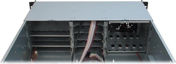 Inter-Tech IPC 3U-30240, 3HE