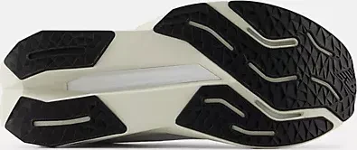 New Balance FuelCell Propel v5 white/linen/black cement (Damen)