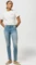 Wrangler Round T-Shirt kurzarm worn white (Damen) Vorschaubild