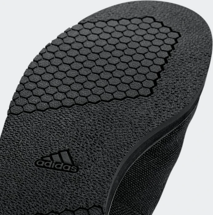 adidas Powerlift 4 core black/cloud white (Herren)