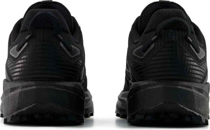 New Balance FuelCell Rebel Trail black/black metallic (Herren)