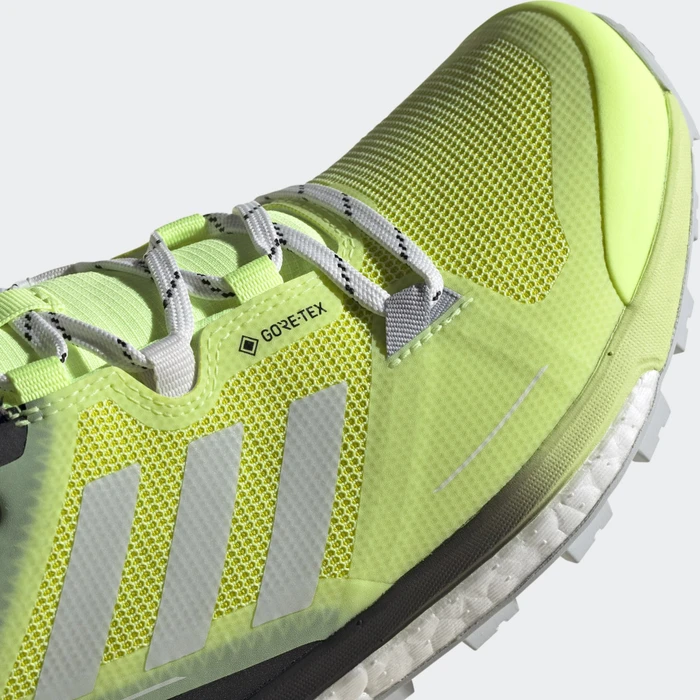 adidas Terrex Skychaser GTX 2.0 hi-res yellow/halo blue/core black (Damen)
