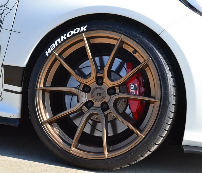 TEC Speedwheels Gt race i 9.5x20 5/112 ET21 (verschiedene Farben)