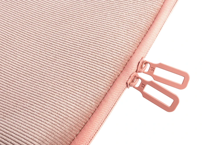 Tucano Velluto Sleeve für MacBook 16" rosa