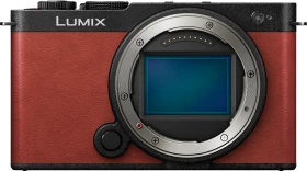Panasonic Lumix DC-S9 rot Body