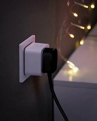 Philips Hue Smart Plug weiß, Typ G, Smart-Steckdose