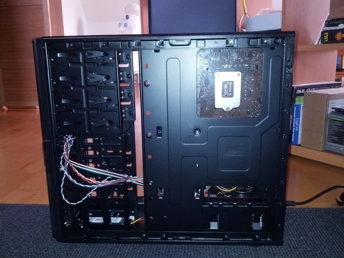 Thermaltake V3