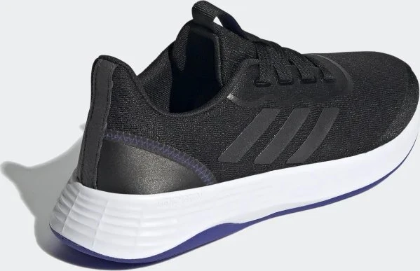 adidas QT Racer Sport core black/semi night flash (Damen)