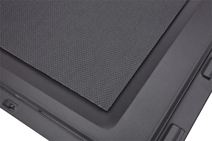 Corsair Carbide Series 100R Silent Edition, schallgedämmt