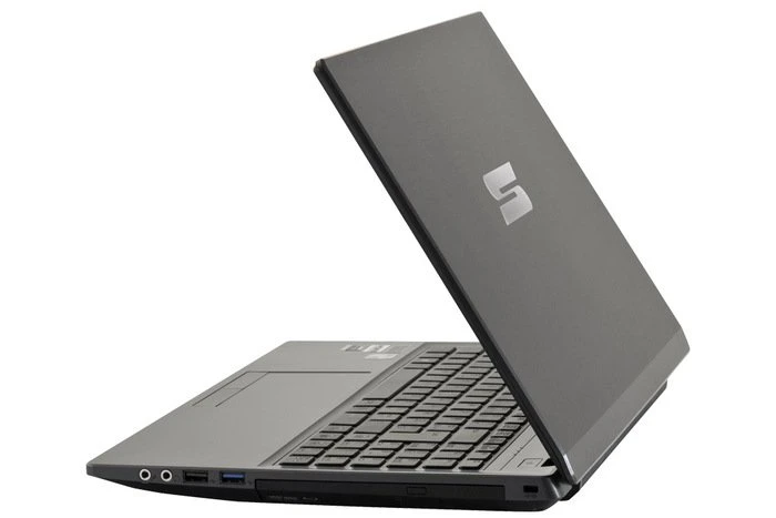 Schenker B513-7EM, Core i5-4300M, 4GB RAM, 500GB HDD, DE