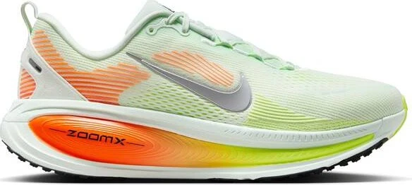 Nike Vomero 18 barely green/hyper crimson/barely volt/metallic silver (Herren)