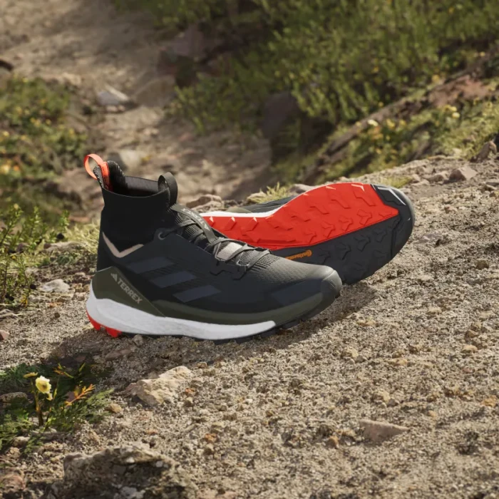 adidas Terrex Free Hiker 2.0 carbon/grey six/core black (Herren)