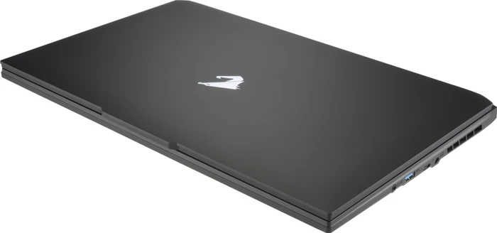 GIGABYTE AORUS 17, Core i7-12700H, 16GB RAM, 1TB SSD, GeForce RTX 3070 Ti, DE