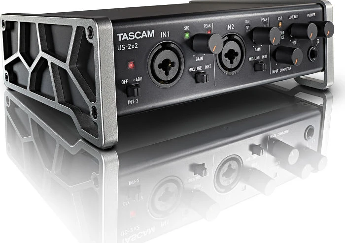 Tascam US-2x2