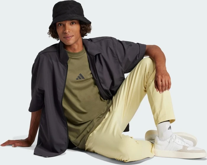 adidas Essentials 3-Streifen Single Jersey T-Shirt kurzarm olive strata/black (Herren)