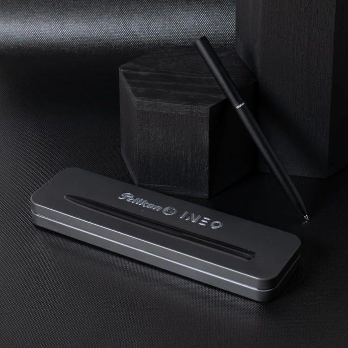 Pelikan Ineo Elements K6 Kugelschreiber black rock, Metalletui
