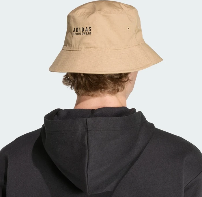 adidas Sportswear Classic Hut warm sandstone/black