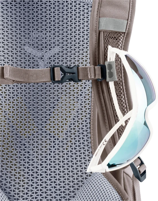 Deuter AC Lite 17 meadow/pepper