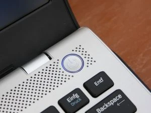 Samsung 305U1A, E-450, 4GB RAM, 500GB HDD, UK
