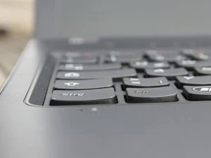 Lenovo G575, E-450, 8GB RAM, 500GB HDD, DE