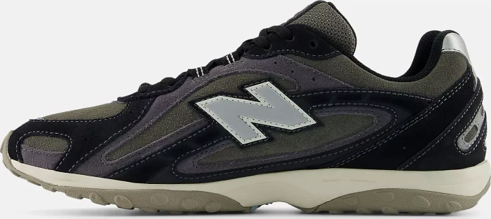 New Balance 204L black/magnet