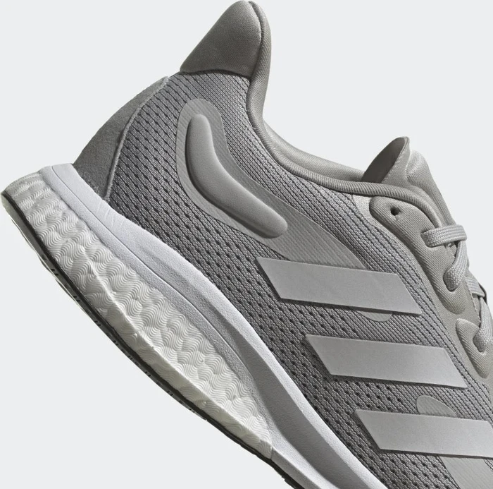 adidas Supernova grey two/cloud white/silver metallic (Damen)
