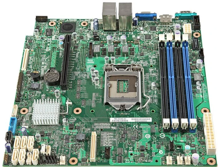 Intel S1200V3RPM (Intel 1150)