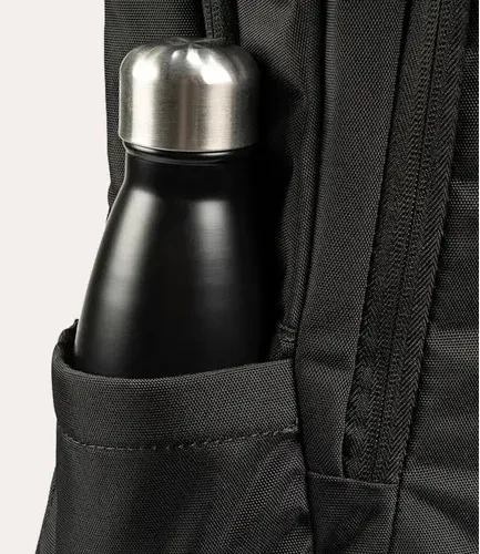 Tucano Forte Rucksack für 15,6" Laptop und 16" MacBook Pro schwarz