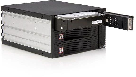StarTech 3-fach 3.5" trägerloser SATA Festplatten Wechselrahmen Backplane