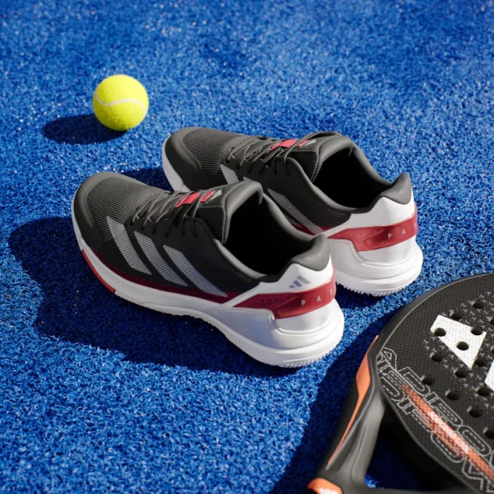 adidas Crazyquick Padel core black/silver metallic/lucid red (Herren)
