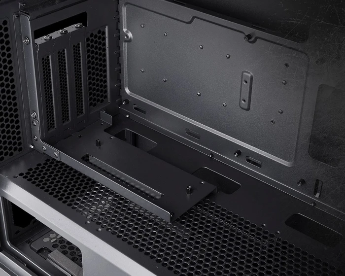 Thermaltake Divider 370 TG ARGB, schwarz, Glasfenster
