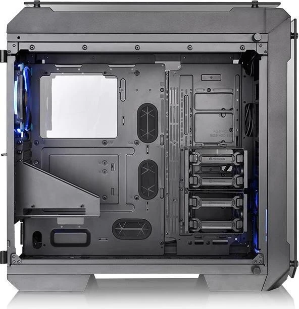 Thermaltake View 71 TG, Glasfenster