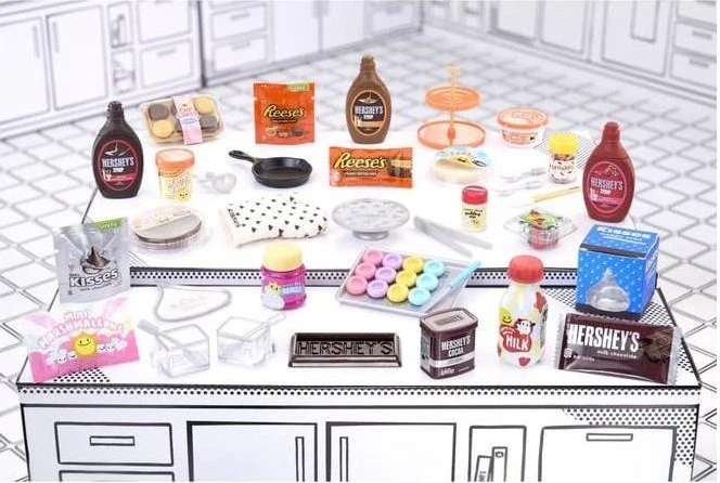 MGA Entertainment MGA's Miniverse - Make It Mini Hershey's Multipack Mini Collectibles (verschiedene Ausführungen)