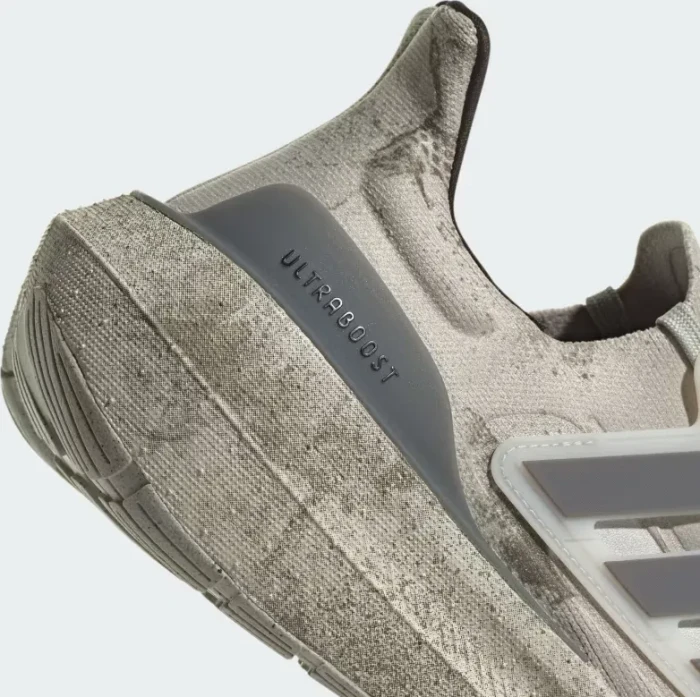 adidas Ultraboost Light putty grey/grey four/orbit grey s20
