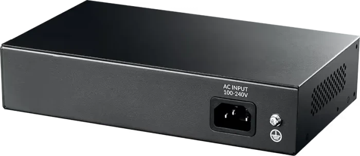 Strong Desktop Gigabit Switch, 5x RJ-45, 1x SFP, 100W PoE+
