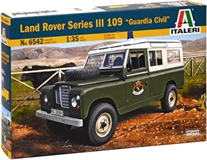 Italeri Land Rover Series III 109 Guardia Civil