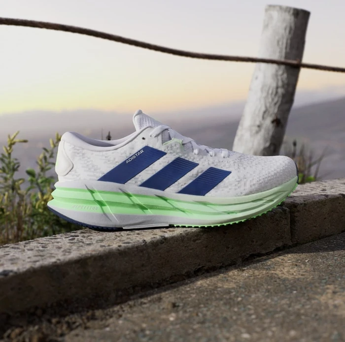 adidas Adistar 4 cloud white/tech indigo/lime burst (Herren)